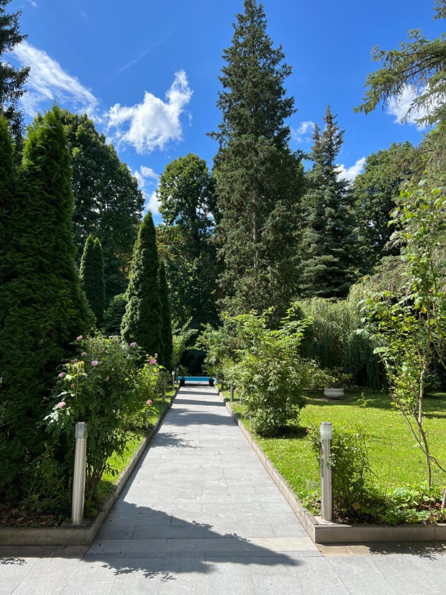 Wienerwald Residenz 巴登 外观 照片