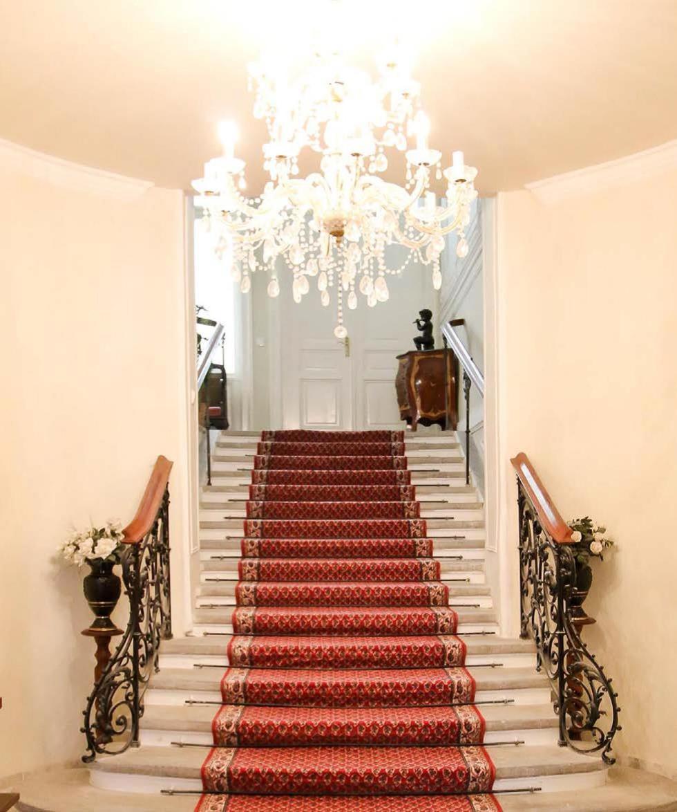 Wienerwald Residenz 巴登 外观 照片
